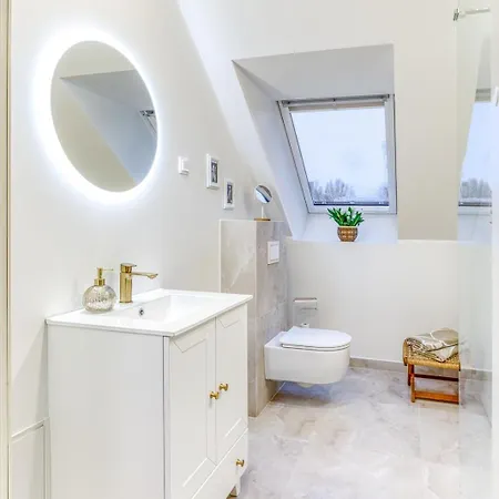 Tallinnhousing Pelgulinn Urban Elegance & Parking Apartment *